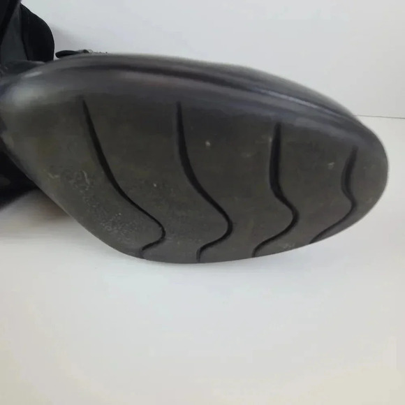 Clarks black Emslie twist ankle boot - Picture 9 of 11